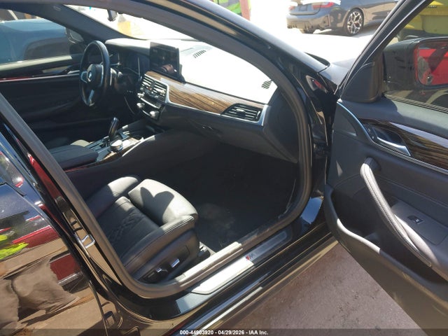 BMW 530e 2023 WBA13AG09PCM40523 Image 5