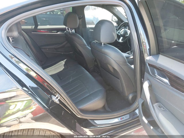 BMW 530e 2023 WBA13AG09PCM40523 Image 8