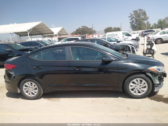 KMHD74LF7HU119703 Hyundai ELANTRA SE