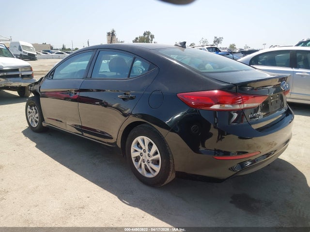 KMHD74LF7HU119703 Hyundai ELANTRA SE