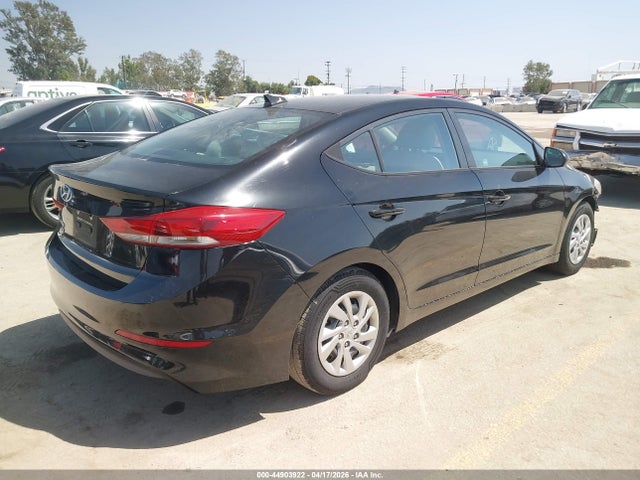 KMHD74LF7HU119703 Hyundai ELANTRA SE