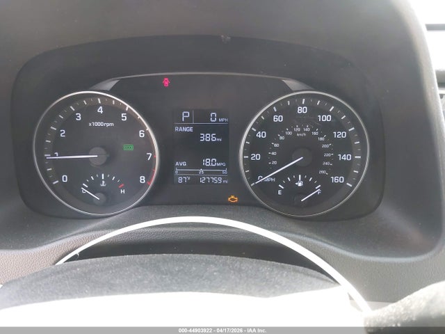 KMHD74LF7HU119703 Hyundai ELANTRA SE