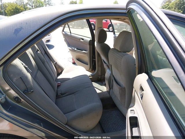 2005 Toyota Camry Le მანქანა იყიდება აუქციონზე, vin: 4T1BE32K15U504529, აუქციონის ნომერი: 44903925