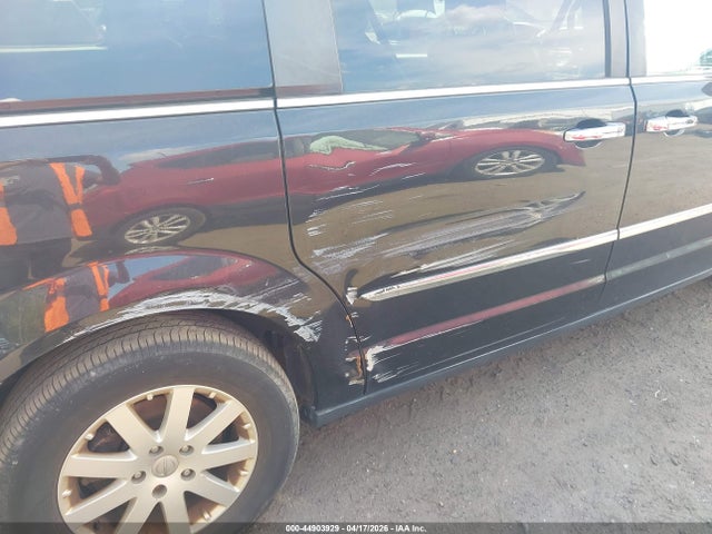 2015 CHRYSLER TOWN & COUNTRY 2C4RC1BG1FR661663 Photo 5