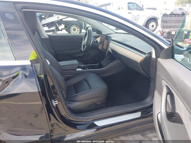 Aukcja sprzedaży 2019 Tesla Model 3 Long Range/mid Range/standard Range/standard Range Plus, vin: 5YJ3E1EA0KF321496, numer aukcji: 44903944