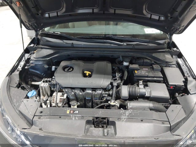 2020 Hyundai Elantra Se მანქანა იყიდება აუქციონზე, vin: 5NPD74LF2LH618884, აუქციონის ნომერი: 44903945