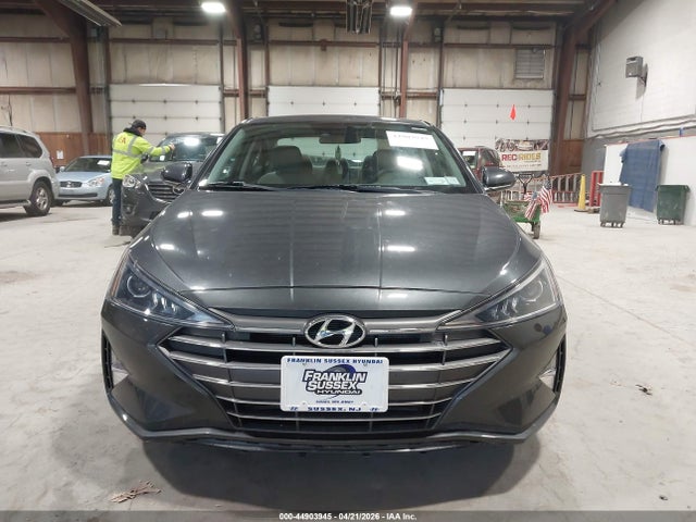 2020 Hyundai Elantra Se მანქანა იყიდება აუქციონზე, vin: 5NPD74LF2LH618884, აუქციონის ნომერი: 44903945