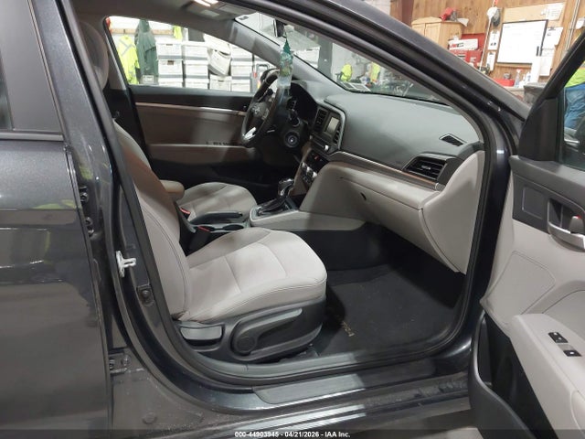 2020 Hyundai Elantra Se მანქანა იყიდება აუქციონზე, vin: 5NPD74LF2LH618884, აუქციონის ნომერი: 44903945