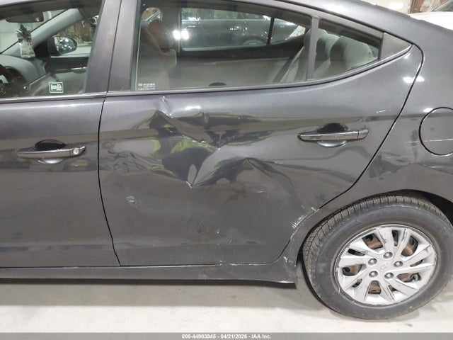 2020 Hyundai Elantra Se მანქანა იყიდება აუქციონზე, vin: 5NPD74LF2LH618884, აუქციონის ნომერი: 44903945