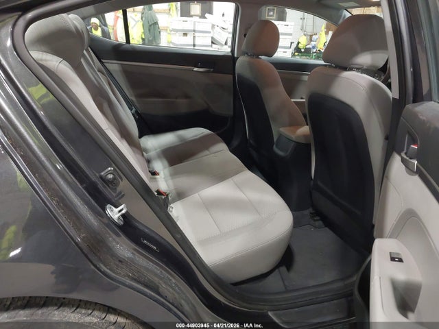 2020 Hyundai Elantra Se მანქანა იყიდება აუქციონზე, vin: 5NPD74LF2LH618884, აუქციონის ნომერი: 44903945