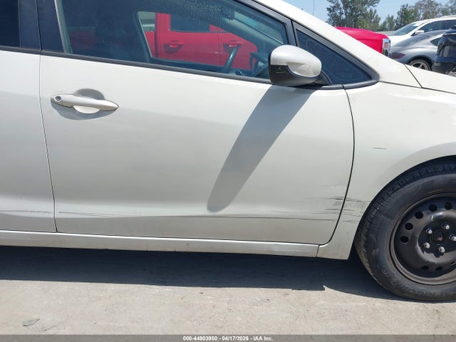 KNAFK4A69F5313314 KIA FORTE LX