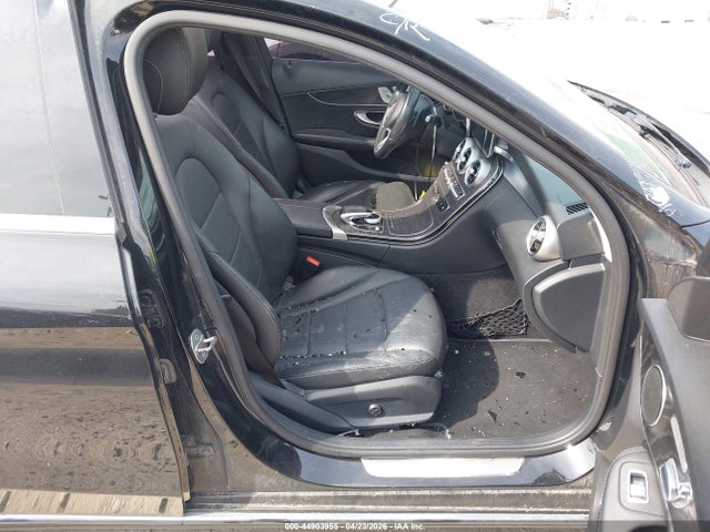 Aukcja sprzedaży 2016 Mercedes-benz C 300 4matic, vin: 55SWF4KBXGU168432, numer aukcji: 44903955
