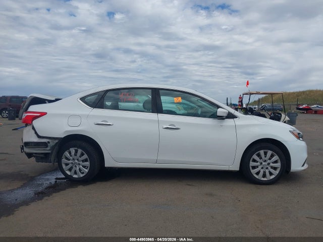 3N1AB7AP3HY261727 Nissan SENTRA SV