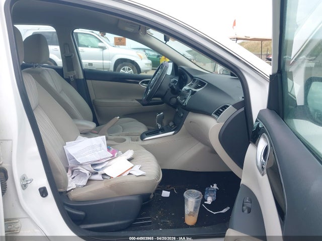 3N1AB7AP3HY261727 Nissan SENTRA SV