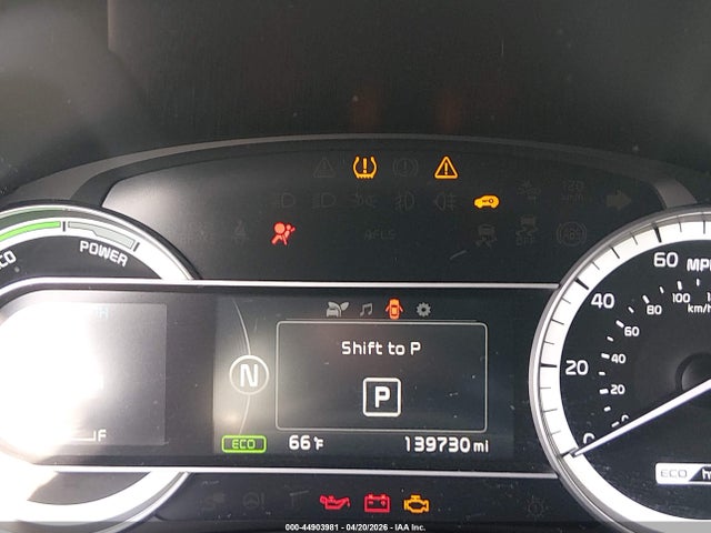KNDCB3LC9H5096398 KIA NIRO LX