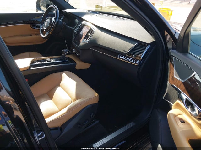 44903997 :رقم المزاد ، YV4A22PK8G1021956 vin ، 2016 Volvo Xc90 T6 Momentum مزاد بيع