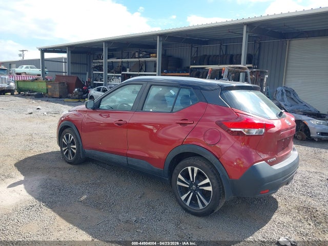 3N1CP5CU5JL527186 Nissan KICKS SV