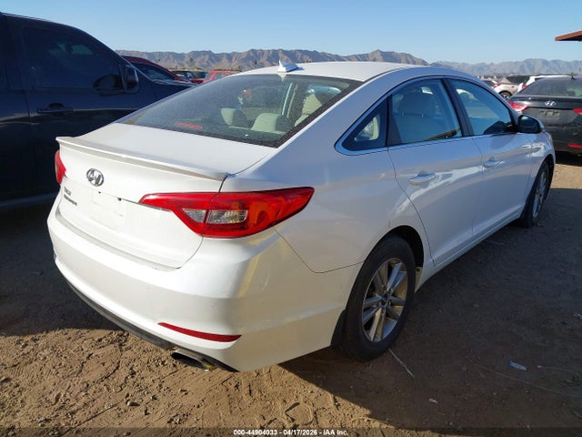 Продажа на аукционе авто 2016 Hyundai Sonata Se, vin: 5NPE24AF7GH294522, номер лота: 44904033