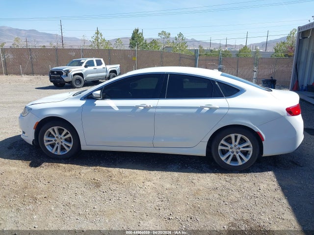 Aukcja sprzedaży 2015 Chrysler 200 Limited, vin: 1C3CCCAB7FN688827, numer aukcji: 44904059