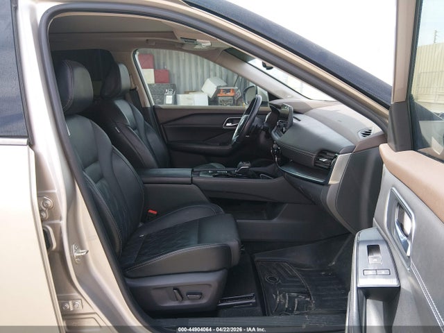 Продаж на аукціоні авто 2021 Nissan Rogue Platinum Fwd, vin: JN8AT3DC5MW106436, номер лоту: 44904064