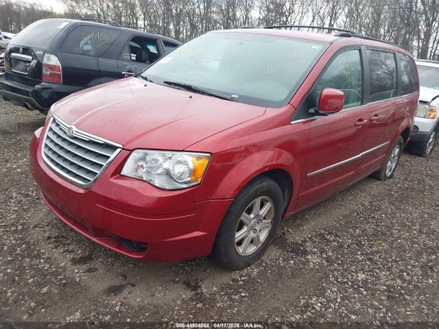 2010 Chrysler Town & Country Touring მანქანა იყიდება აუქციონზე, vin: 2A4RR5D15AR132556, აუქციონის ნომერი: 44904068