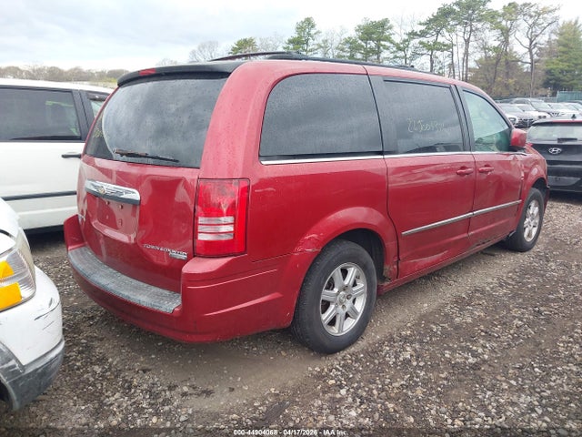 2010 Chrysler Town & Country Touring მანქანა იყიდება აუქციონზე, vin: 2A4RR5D15AR132556, აუქციონის ნომერი: 44904068