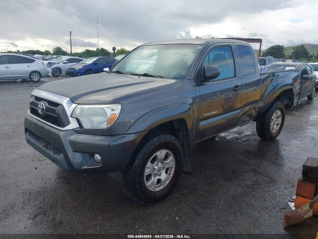 Toyota Tacoma Prerunner V6 2015 5TFTU4GN2FX070741 Image 2