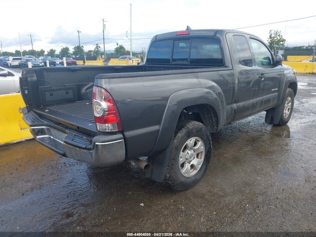 Toyota Tacoma Prerunner V6 2015 5TFTU4GN2FX070741 Image 4