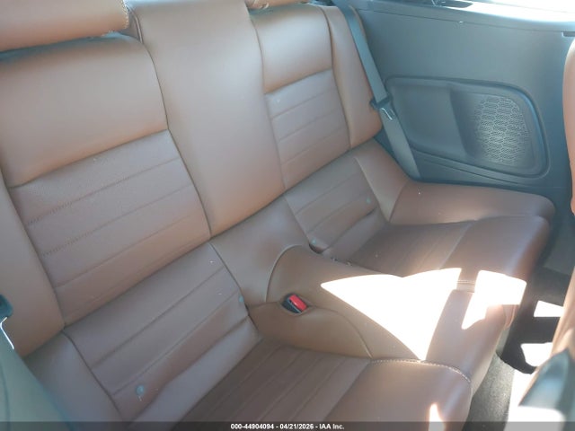 2013 Ford Mustang V6 Premium მანქანა იყიდება აუქციონზე, vin: 1ZVBP8EMXD5261107, აუქციონის ნომერი: 44904094