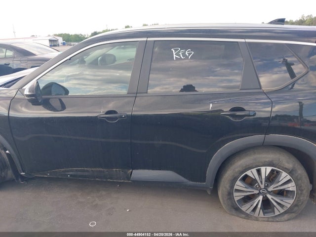 Продажа на аукционе авто 2023 Nissan Rogue Sv Fwd, vin: 5N1BT3BA1PC752348, номер лота: 44904152