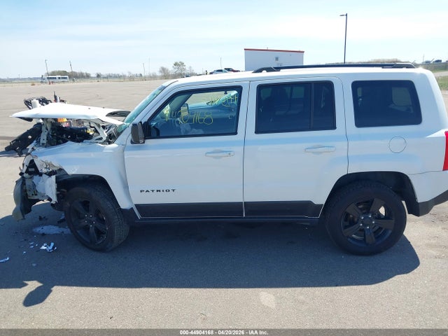 Продажа на аукционе авто 2015 Jeep Patriot Altitude Edition, vin: 1C4NJRBB5FD438990, номер лота: 44904168