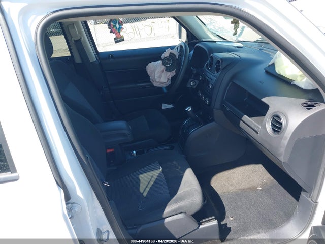 Продажа на аукционе авто 2015 Jeep Patriot Altitude Edition, vin: 1C4NJRBB5FD438990, номер лота: 44904168