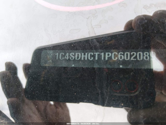 Dodge Durango Hemi Orange Rwd 2023 1C4SDHCT1PC602089 Image 9