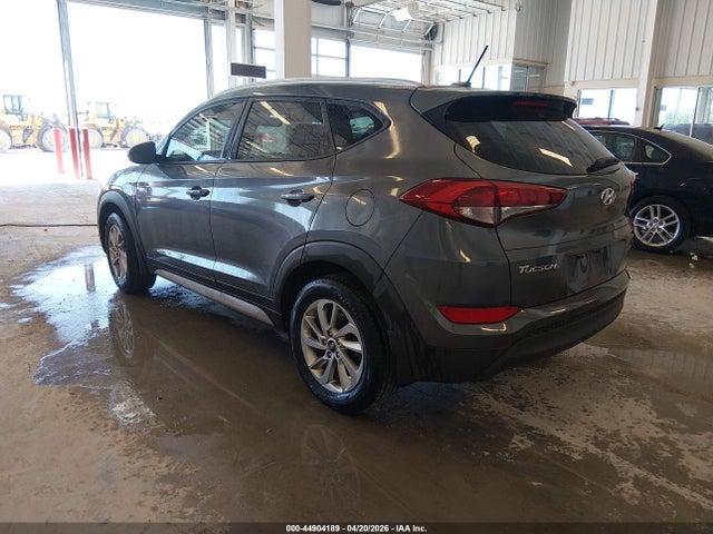 2017 Hyundai Tucson Se მანქანა იყიდება აუქციონზე, vin: KM8J33A41HU501915, აუქციონის ნომერი: 44904189
