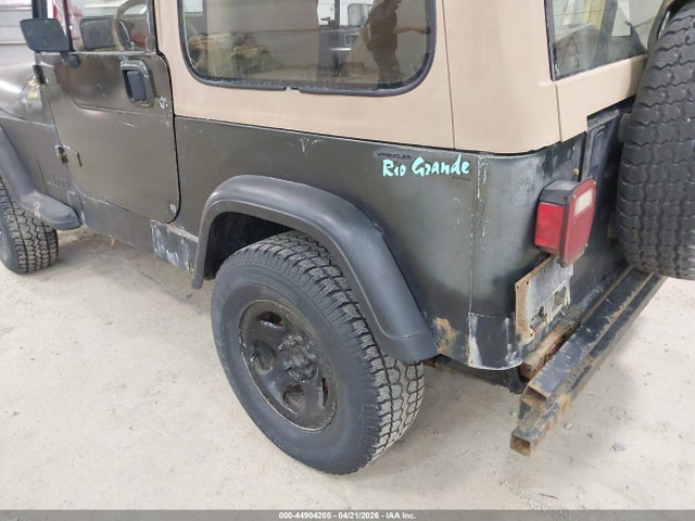 44904205 :رقم المزاد ، 1J4FY19P5SP304860 vin ، 1995 Jeep Wrangler / Yj S/rio Grande مزاد بيع