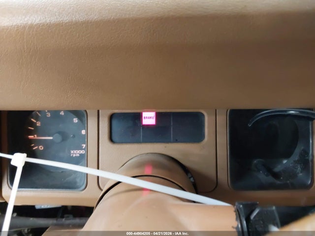 44904205 :رقم المزاد ، 1J4FY19P5SP304860 vin ، 1995 Jeep Wrangler / Yj S/rio Grande مزاد بيع
