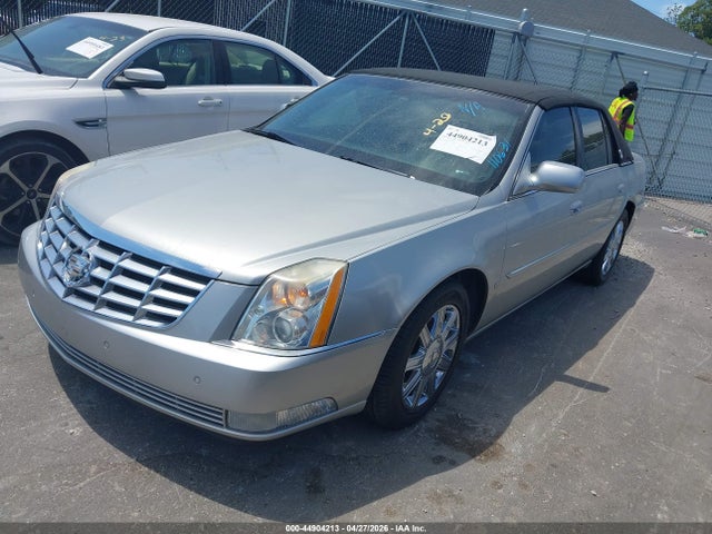 Продажа на аукционе авто 2006 Cadillac Dts Standard, vin: 1G6KD57YX6U110631, номер лота: 44904213