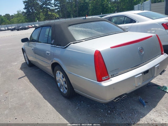 Продажа на аукционе авто 2006 Cadillac Dts Standard, vin: 1G6KD57YX6U110631, номер лота: 44904213