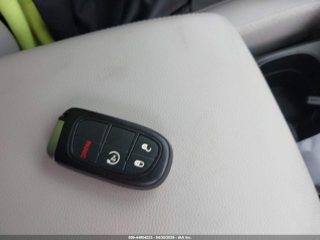 44904223 :رقم المزاد ، 1C6RR7PM5FS769094 vin ، 2015 Ram 1500 Laramie Longhorn مزاد بيع