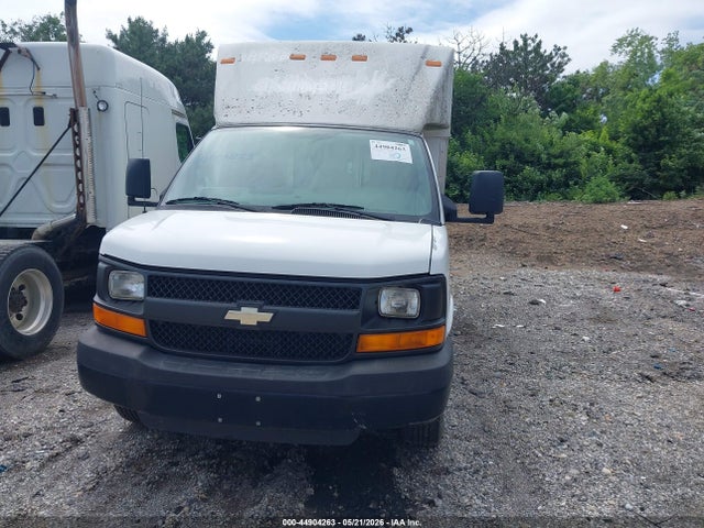 2009 Chevrolet Express Cutaway Work Van მანქანა იყიდება აუქციონზე, vin: 1GBHG31K791104237, აუქციონის ნომერი: 44904263