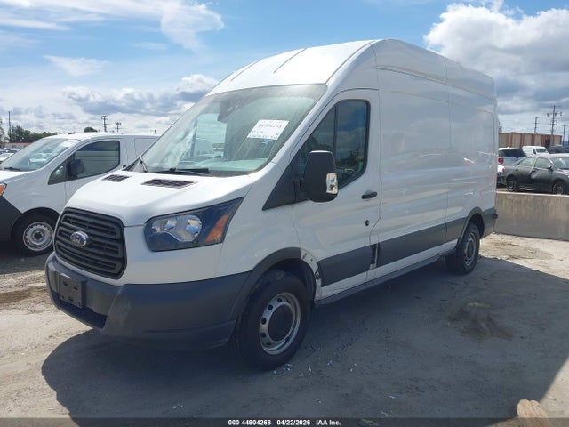 Ford Transit-250 2018 1FTYR2XM0JKB09190 Image 2