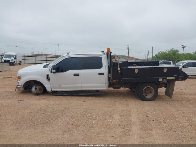 Ford F-350 Chassis Xl 2020 1FD8W3HT2LEE61513 Image 14