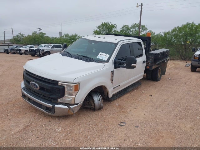 Ford F-350 Chassis Xl 2020 1FD8W3HT2LEE61513 Image 2