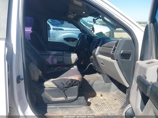 Ford F-350 Chassis Xl 2020 1FD8W3HT2LEE61513 Image 7