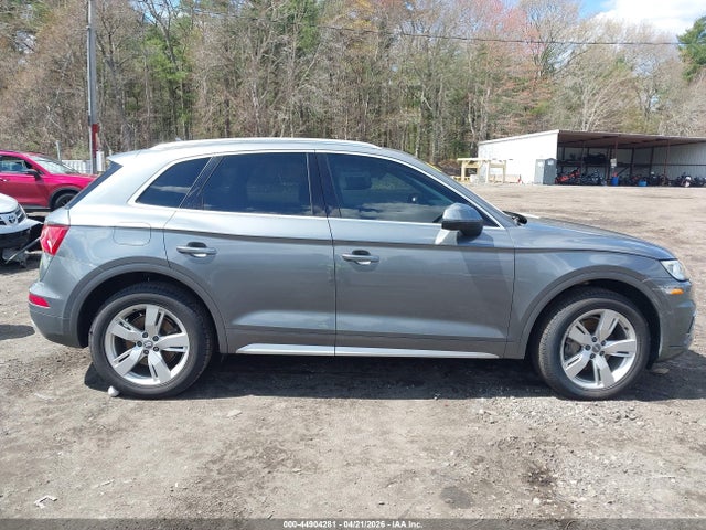 Продажа на аукционе авто 2018 Audi Q5, vin: WA1BNAFY8J2225098, номер лота: 44904281