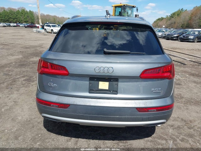 Продажа на аукционе авто 2018 Audi Q5, vin: WA1BNAFY8J2225098, номер лота: 44904281