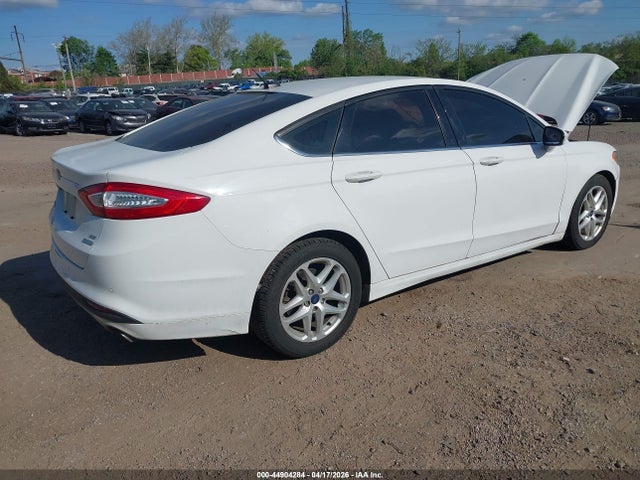 3FA6P0HD6FR228080 Ford FUSION SE