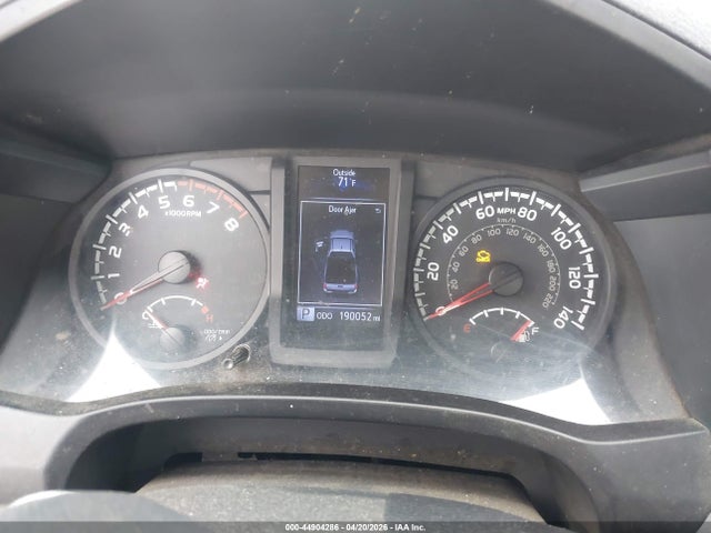 2018 Toyota Tacoma Sr მანქანა იყიდება აუქციონზე, vin: 5TFRX5GN3JX119946, აუქციონის ნომერი: 44904286