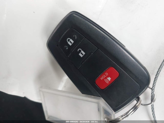 JTDKAMFU5N3169802 Toyota PRIUS XLE