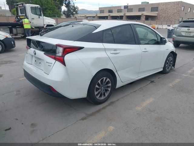 JTDKAMFU5N3169802 Toyota PRIUS XLE